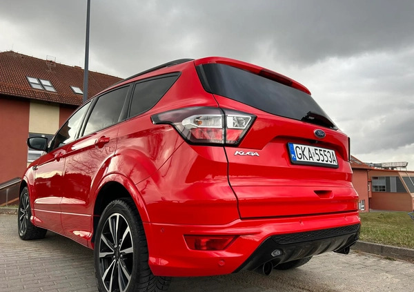 Ford Kuga cena 70002 przebieg: 167538, rok produkcji 2017 z Lębork małe 667